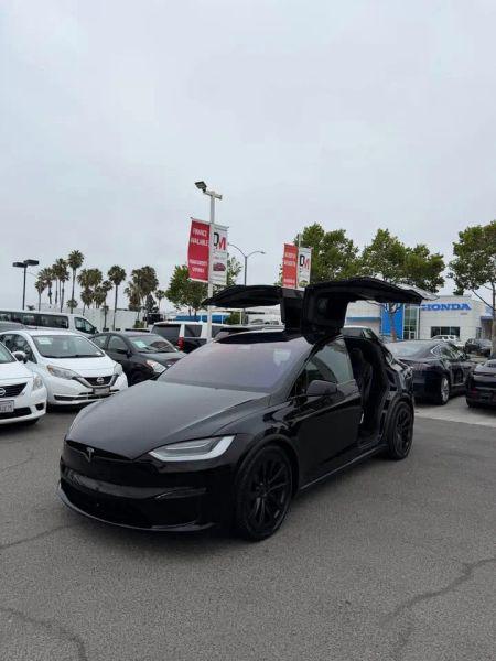 2023 Tesla Model X Base