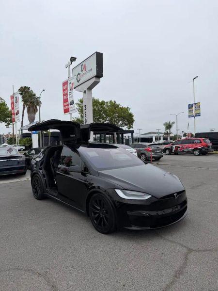 2023 Tesla Model X Base