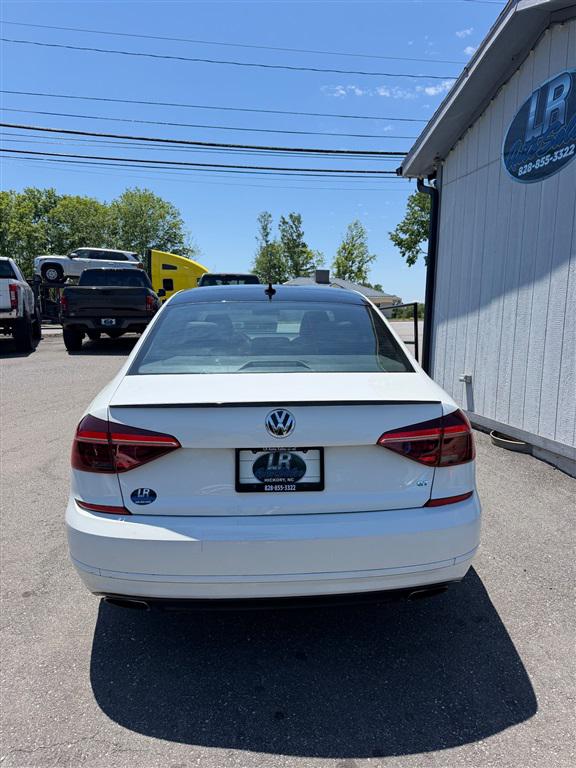 2018 Volkswagen Passat 3.6L V6 GT