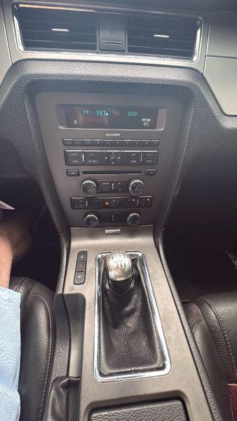 2012 Ford Mustang V6 Premium