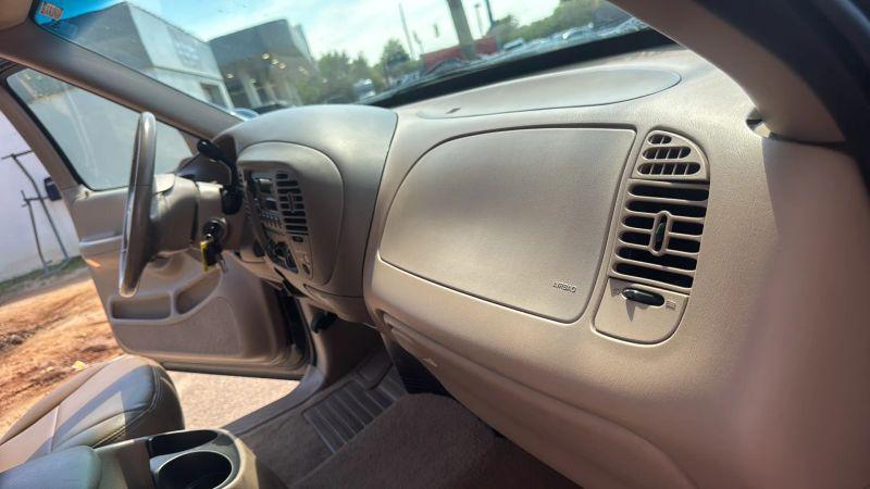 1998 Ford F-150 Base