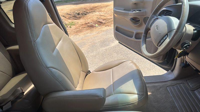 1998 Ford F-150 Base