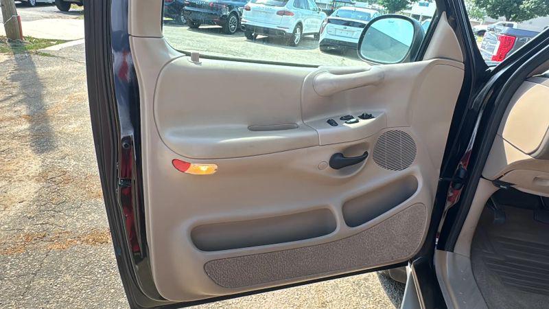 1998 Ford F-150 Base