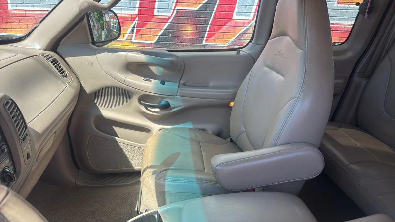 1998 Ford F-150 Base