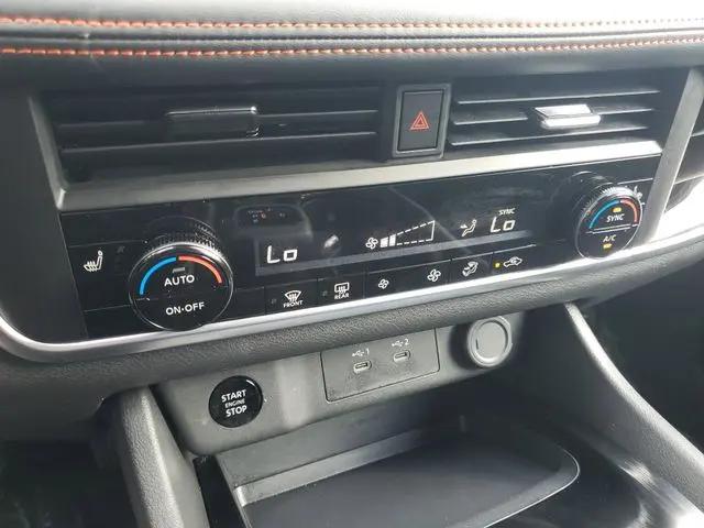 2025 Nissan Rogue Rock Creek
