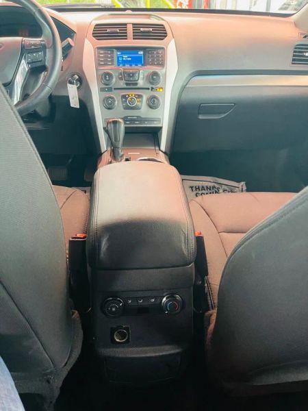 2015 Ford Explorer Base