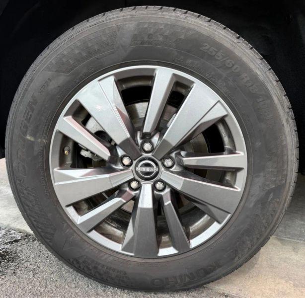 2025 Nissan Pathfinder SV 4WD