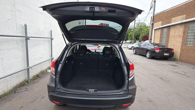 2017 Honda HR-V LX