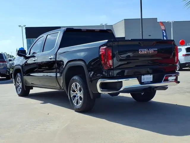2024 GMC Sierra 1500 4WD Crew Cab Short Box SLT