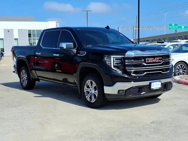 2024 GMC Sierra 1500 4WD Crew Cab Short Box SLT