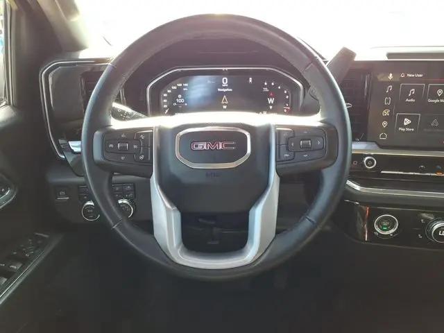 2024 GMC Sierra 1500 4WD Crew Cab Short Box SLT