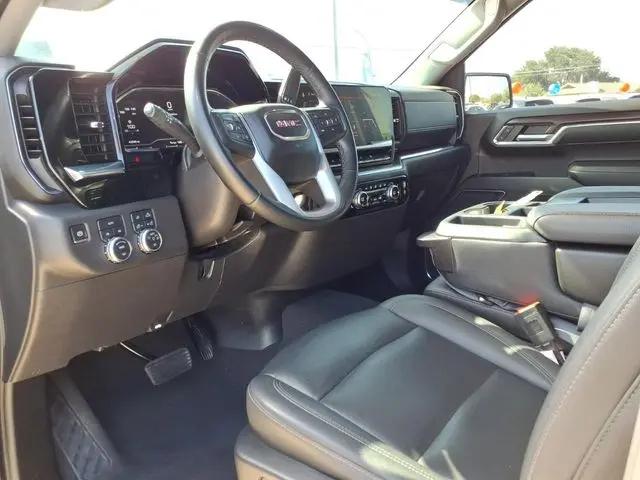 2024 GMC Sierra 1500 4WD Crew Cab Short Box SLT