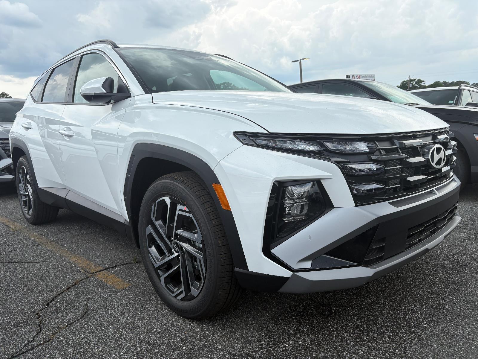 2026 Hyundai Tucson SEL Plus FWD's photo