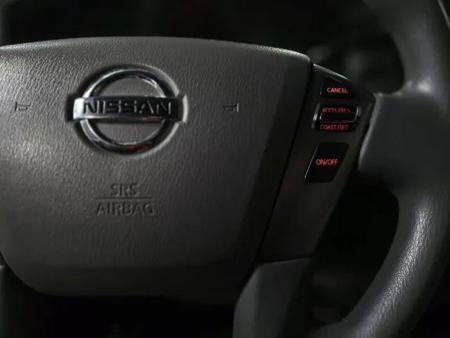 2018 Nissan 3500 SV V6