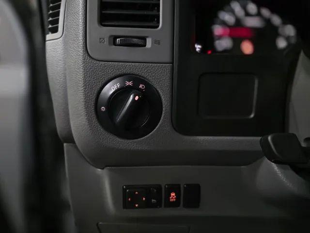 2018 Nissan 3500 SV V6