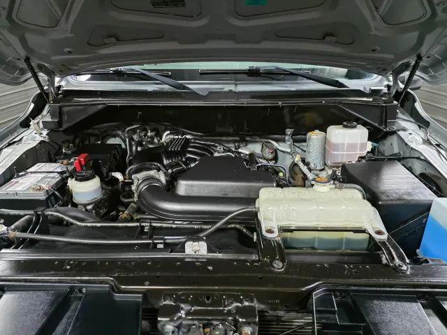 2018 Nissan 3500 SV V6
