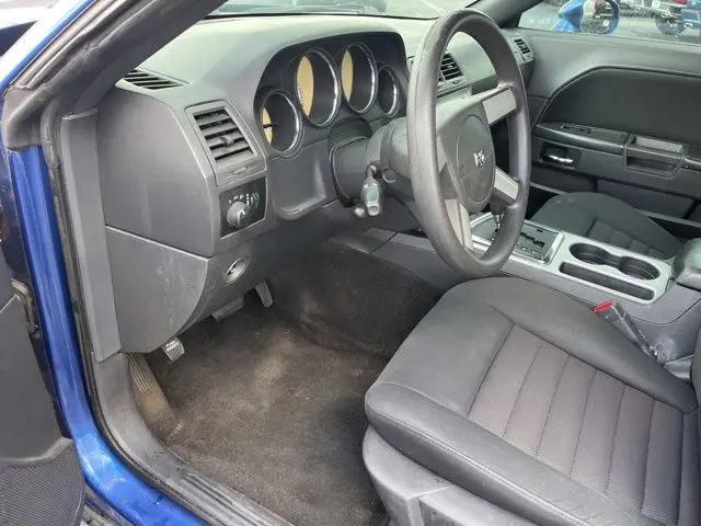 2010 Dodge Challenger SE