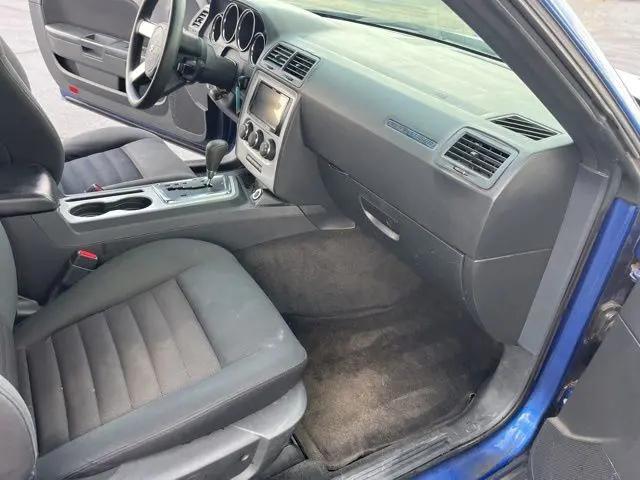 2010 Dodge Challenger SE