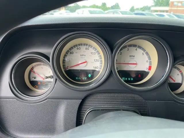 2010 Dodge Challenger SE