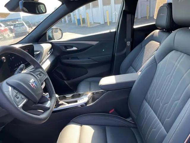 2026 Buick NV Avenir FWD