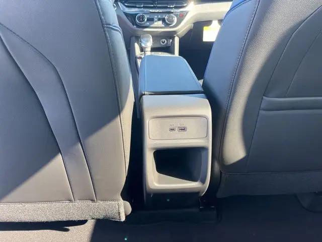 2026 Buick NV Sport Touring FWD
