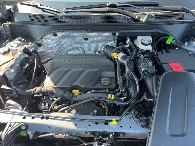 2026 Buick NV Sport Touring FWD