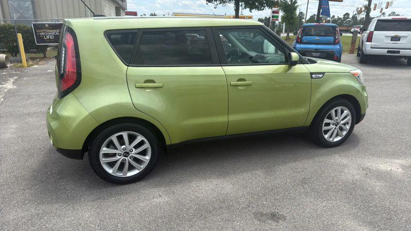 2018 Kia Soul +
