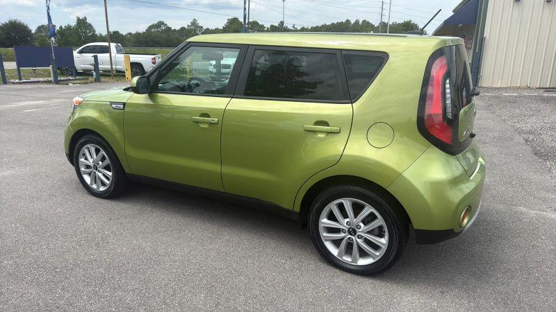 2018 Kia Soul +