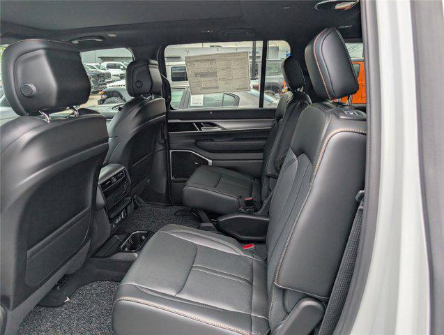 2026 Jeep Grand Wagoneer 4x4
