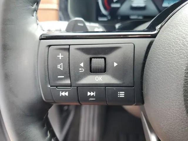 2025 Nissan Pathfinder Platinum FWD