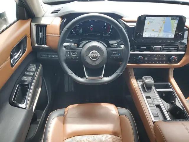 2025 Nissan Pathfinder Platinum FWD