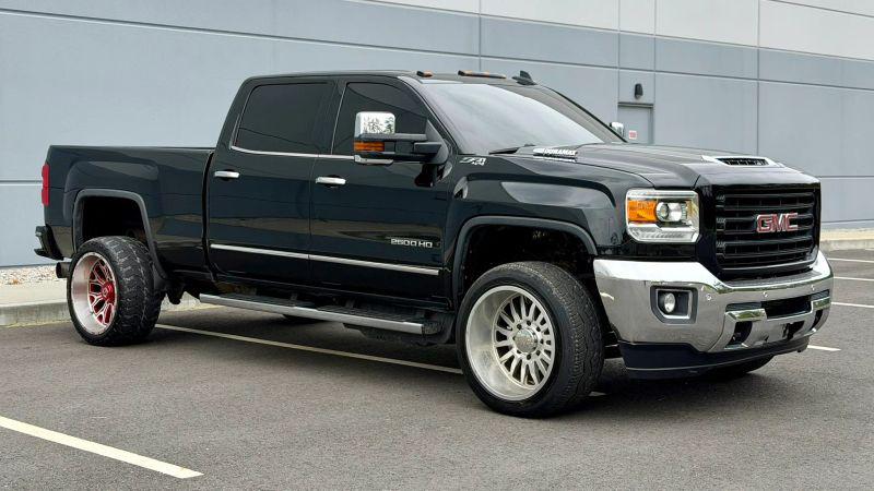 2019 GMC Sierra 2500HD SLT