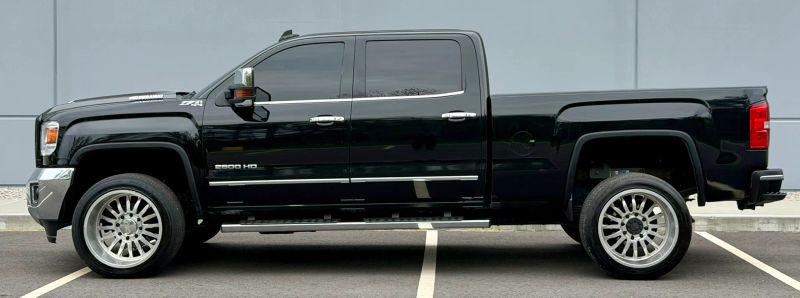 2019 GMC Sierra 2500HD SLT