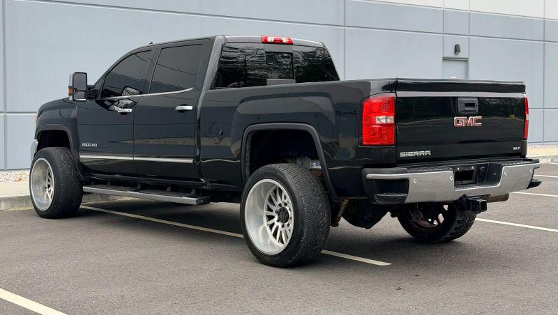 2019 GMC Sierra 2500HD SLT