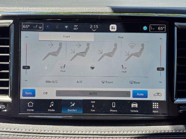 2027 Chrysler Pacifica Select