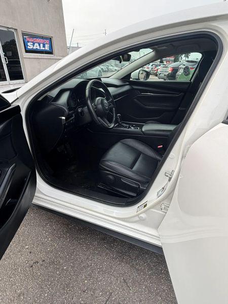 2021 Mazda Mazda3 Select