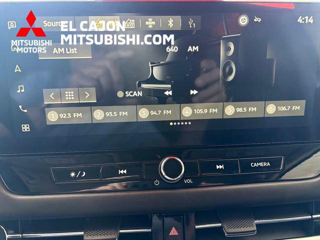 2025 Mitsubishi Outlander SE