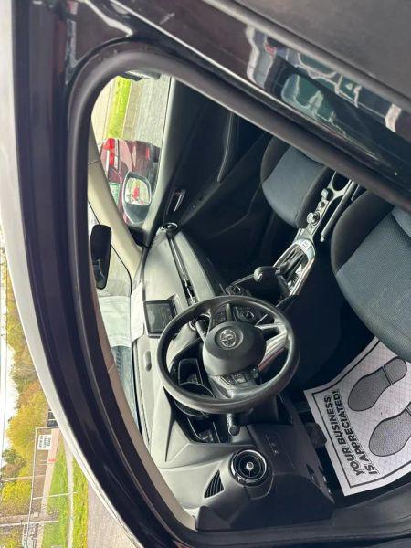 2017 Toyota Yaris iA Base