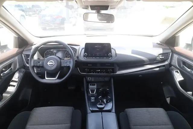 2023 Nissan Rogue SV Intelligent AWD