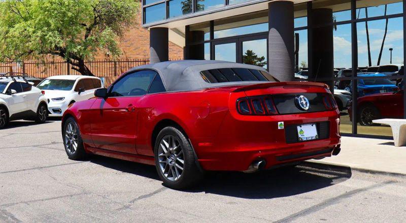 2014 Ford Mustang V6 Premium