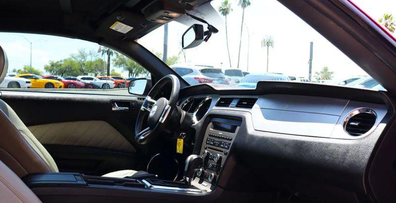 2014 Ford Mustang V6 Premium