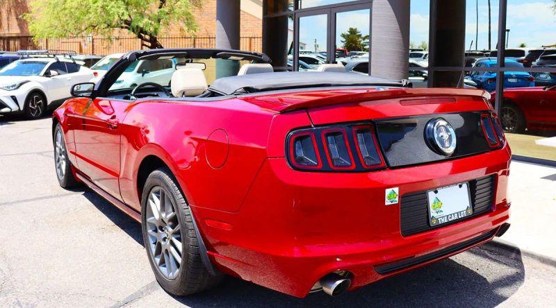 2014 Ford Mustang V6 Premium