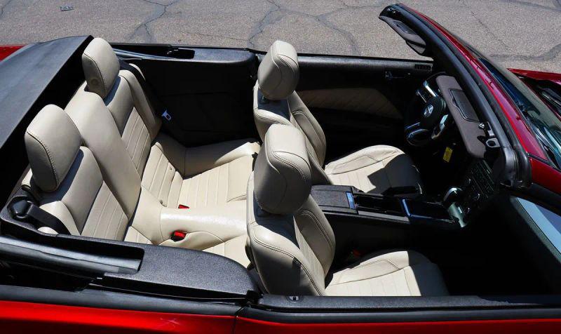 2014 Ford Mustang V6 Premium