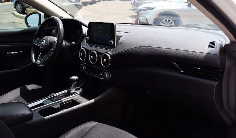 2023 Nissan Sentra SV Xtronic CVT