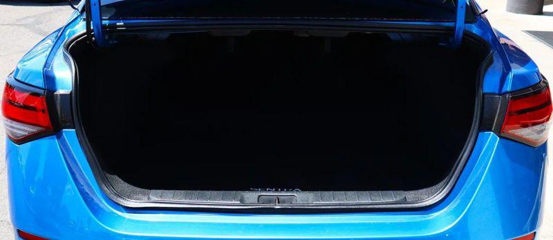 2022 Nissan Sentra SV Xtronic CVT