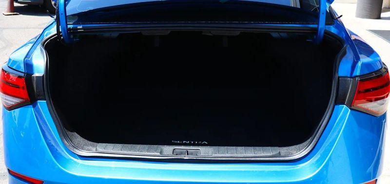 2022 Nissan Sentra SV Xtronic CVT