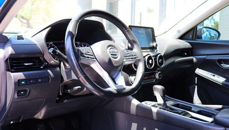 2022 Nissan Sentra SV Xtronic CVT