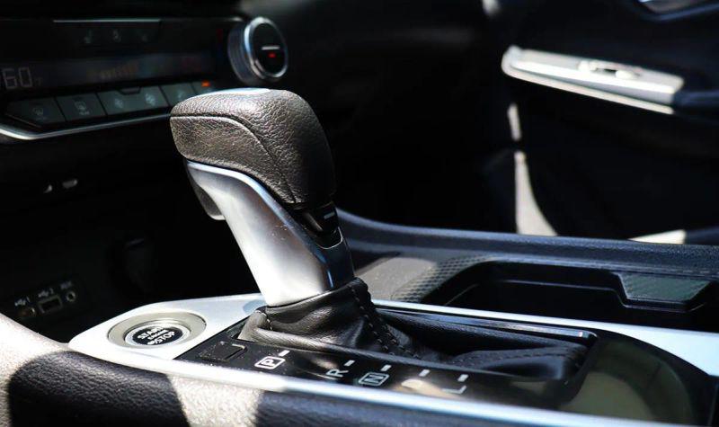 2022 Nissan Sentra SV Xtronic CVT