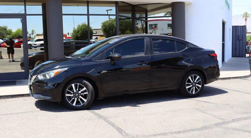 2021 Nissan Versa SV Xtronic CVT