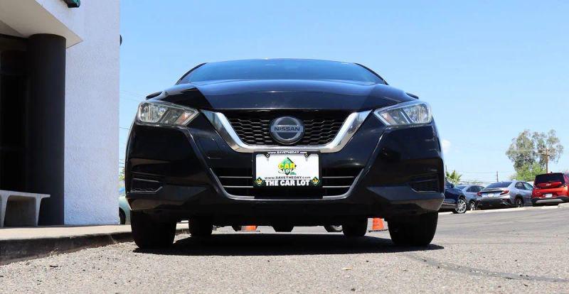 2021 Nissan Versa SV Xtronic CVT